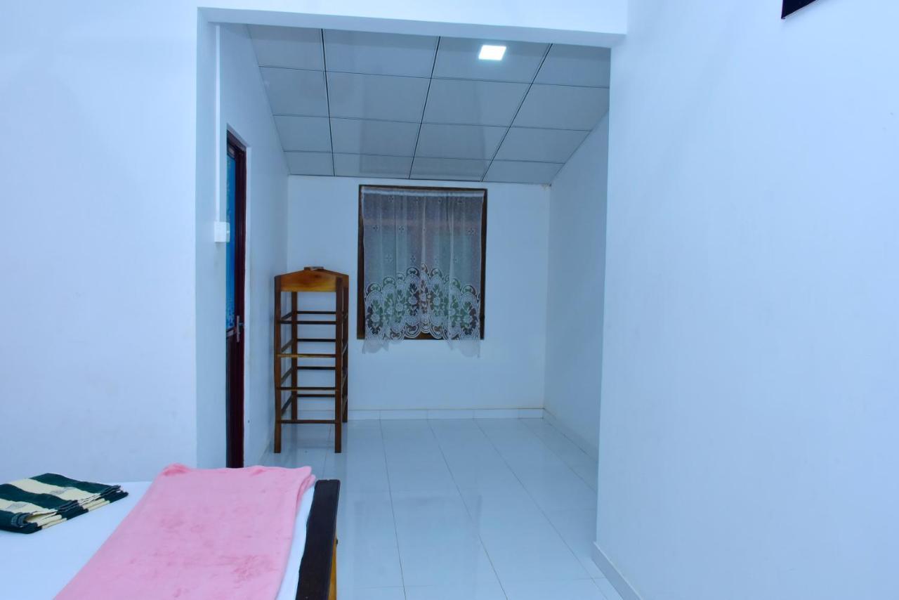 Brookline Safari Resort Udawalawe Bagian luar foto