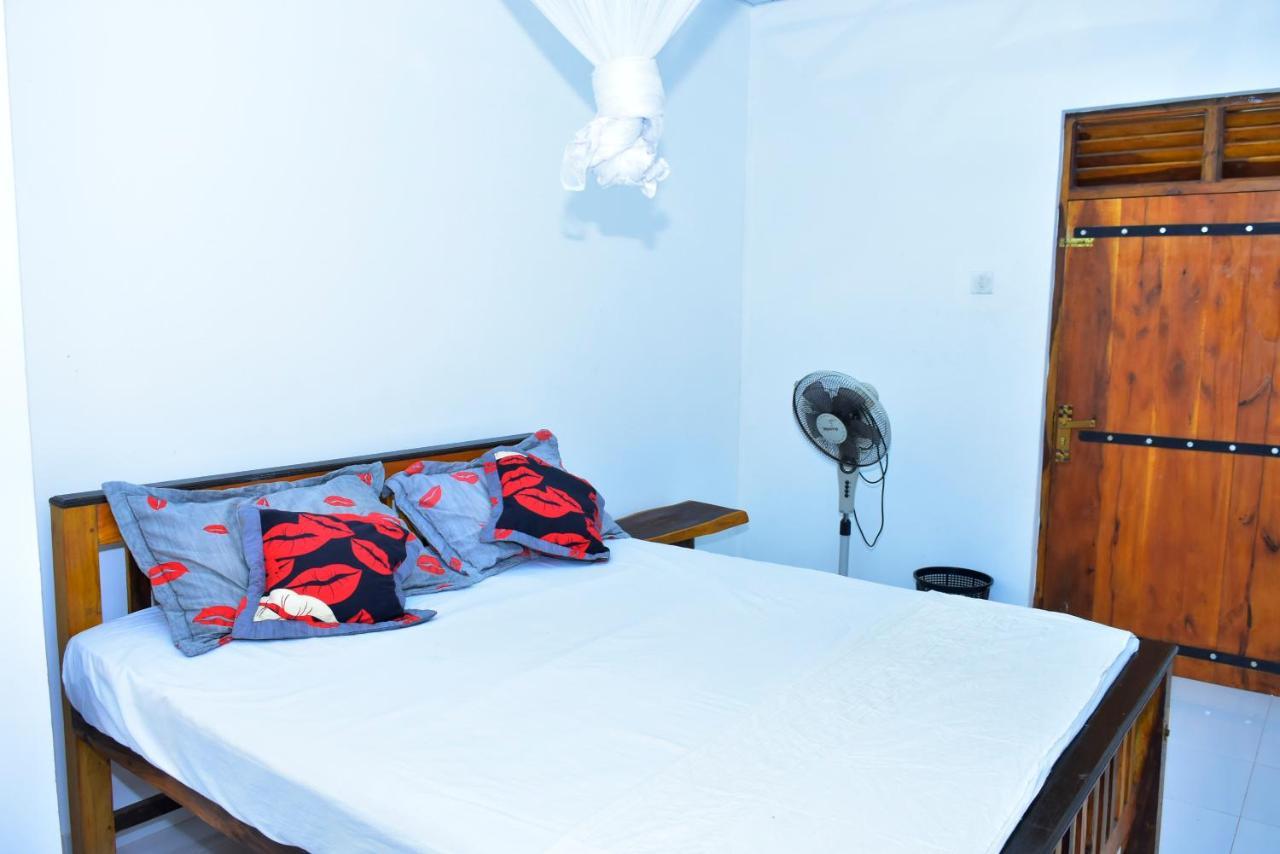 Brookline Safari Resort Udawalawe Bagian luar foto