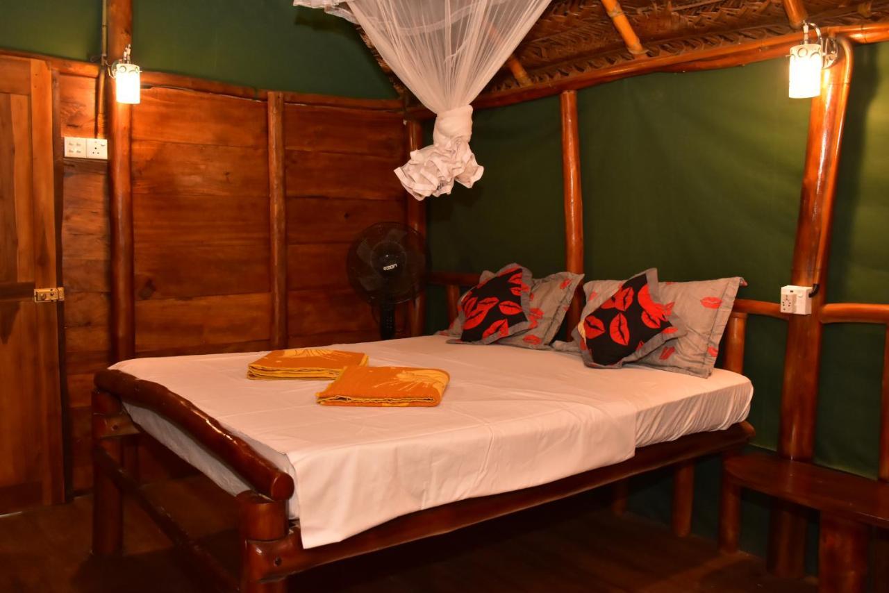 Brookline Safari Resort Udawalawe Bagian luar foto
